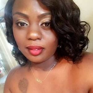 Meet your Posher, Valerie